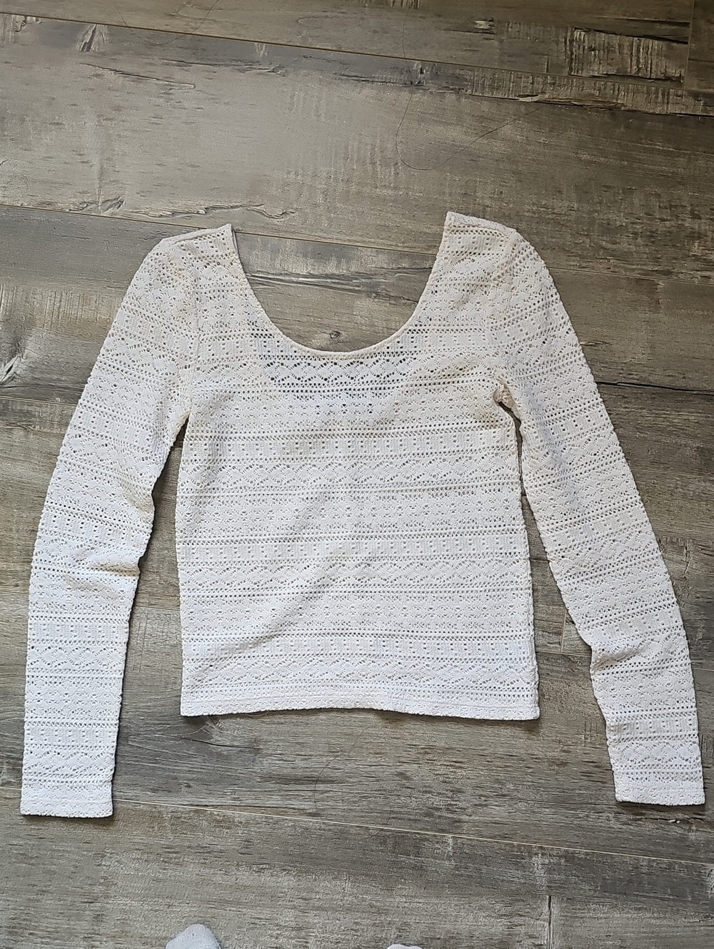 American Eagle Size S White Long Sleeve Crochet Top Scoop Neck